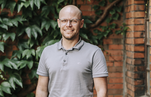 Dr. Dominik Hunold
